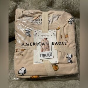 AE PEANUTS PUMPKIN PAJAMA SET